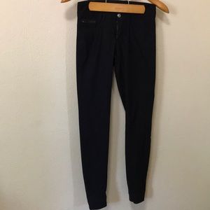 Lululemon black yoga dress pants
